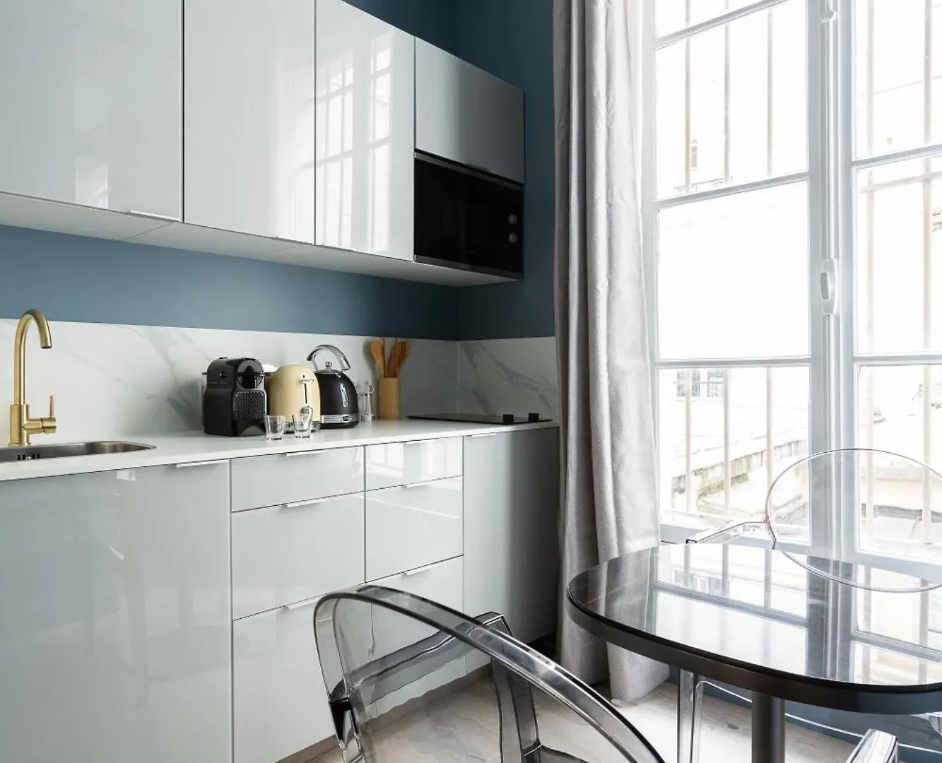 Eclectic Montmartre Apartment Paris